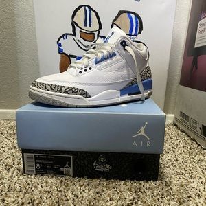 Jordan 3 “UNC”